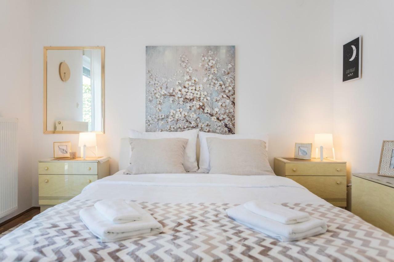 Spacious 2Bdr Apartment - Free Parking Zagreb Buitenkant foto